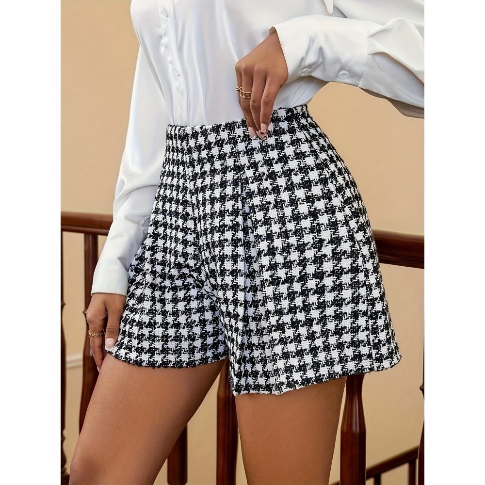 Elegant Women'S Houndstooth Shorts, Polyester Blend, Pleated High-Waisted Shorts, Woven Fabric, for Spring/Summer/Fall Elegant Women'S Houndstooth Shorts, Polyester Blend, Pleated High-Waisted Shorts, Woven Fabric, for Spring/Summer/Fall